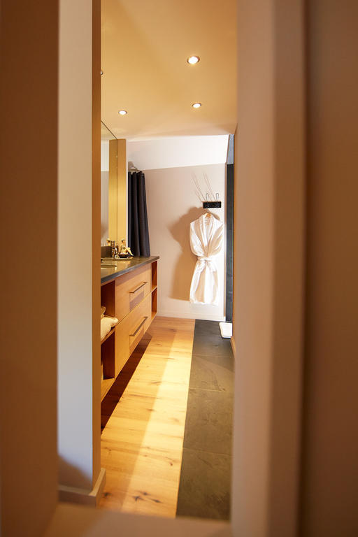 Les Chambres De L'Oustalet, Chambres D'Hotes Et Restaurant Etoile Gigondas Oda fotoğraf