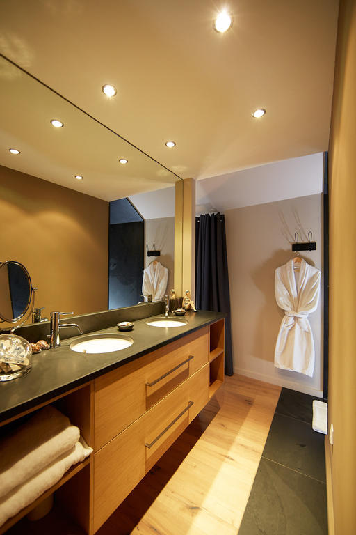Les Chambres De L'Oustalet, Chambres D'Hotes Et Restaurant Etoile Gigondas Oda fotoğraf