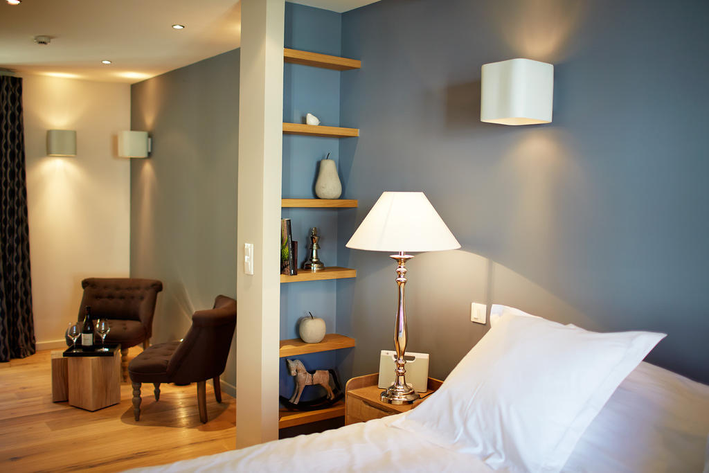 Les Chambres De L'Oustalet, Chambres D'Hotes Et Restaurant Etoile Gigondas Oda fotoğraf