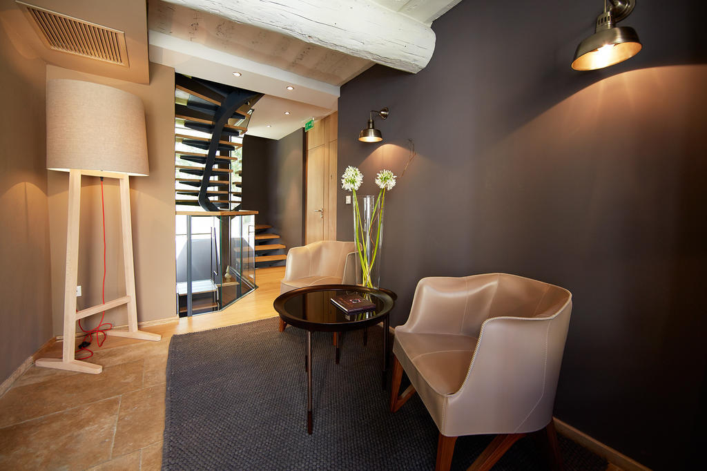 Les Chambres De L'Oustalet, Chambres D'Hotes Et Restaurant Etoile Gigondas Dış mekan fotoğraf
